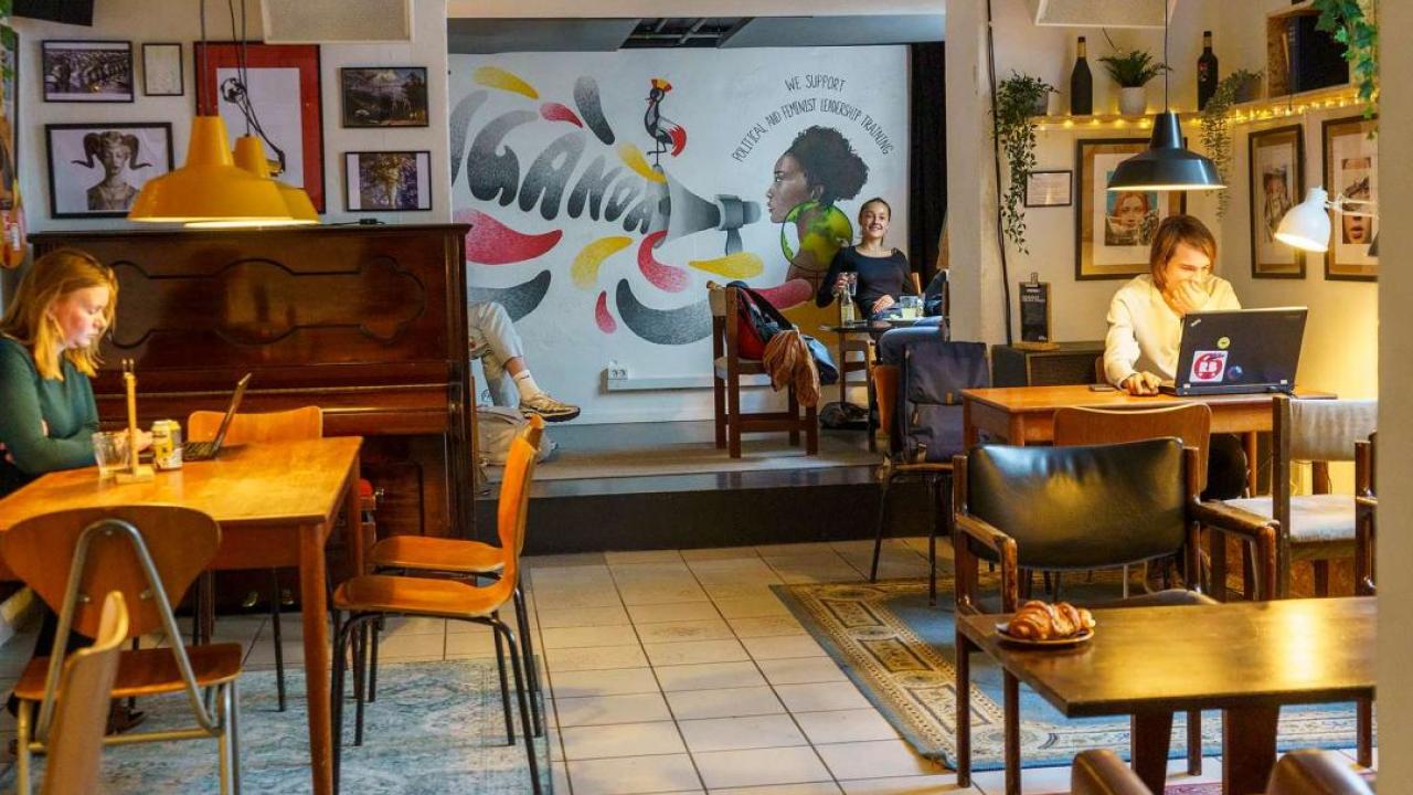 Mellemrummet indenfor